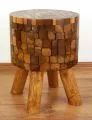 Teakholz-Hocker, rund, aus Java (Indonesien)