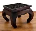 Thailndischer Opiumtisch mit Schnitzerei, 56 x 56 cm (Braun)