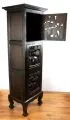 Asiatischer Hochschrank mit  Elefantenschnitzerei   Nr.39