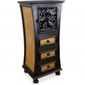 Hohe, geschwungene Kommode mit Schnitzerei, Nr.41